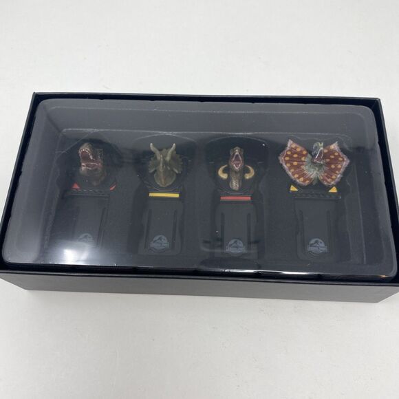 Jurassic Park Bookmarks Set Bookmarks Noble Collections New in Box Dinosaurs - Picture 4 of 7